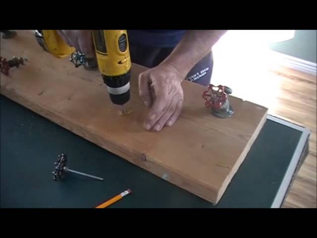 How to make a rustic coat rack by Stef Hall (7 years ago)