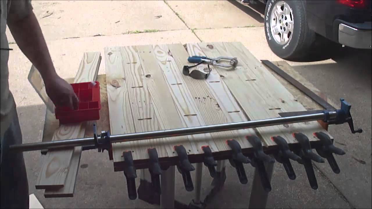 Wall mounted coat rack with shelf by Seth Weidner (5 years ago)