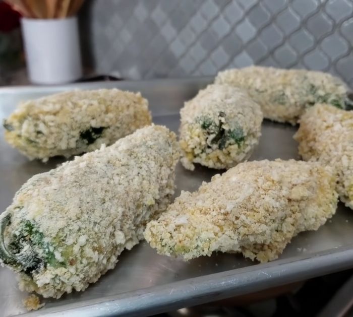 Crunchy Cream Cheese Jalapeno Poppers Recipe
