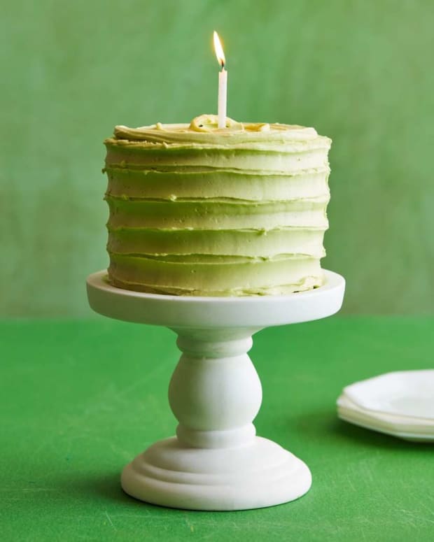 Perfect Smash Cake for St. Patrick’s Day